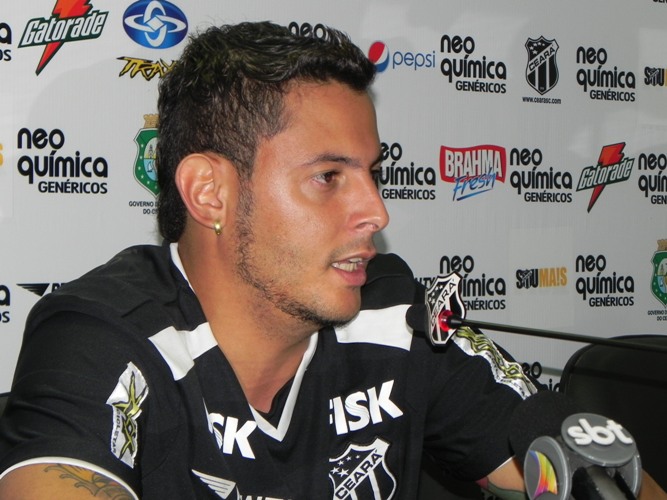 [10-01] Apresentação de Fernando Henrique - 13