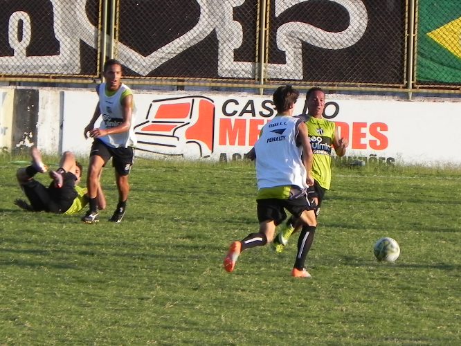 [11-01] Treino Coletivo no Vovozão - 16