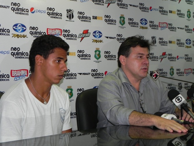 [11-01] Murilo é apresentado em Porangabuçu - 10