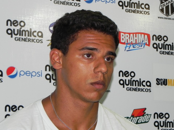 [11-01] Murilo é apresentado em Porangabuçu - 12