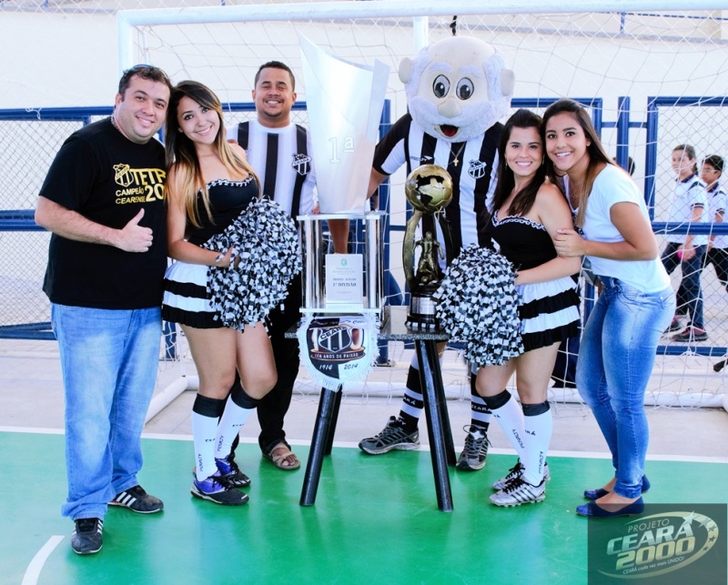 [13-08] Vovô vai à Escola - Colégio Master - 16