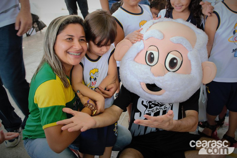 [30-05] Vovô vai à Escola - Colégio Mundial - 9