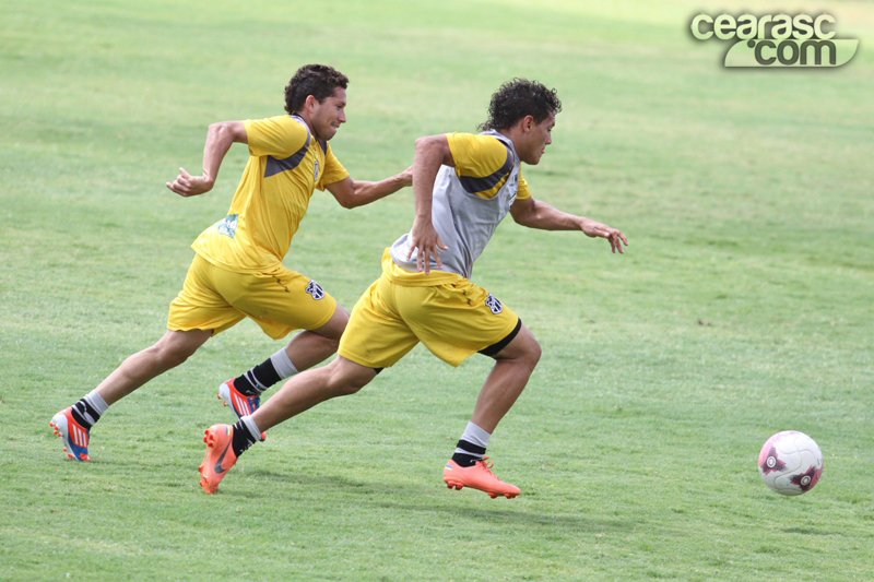 [15-11] Treino técnico e tático - 1
