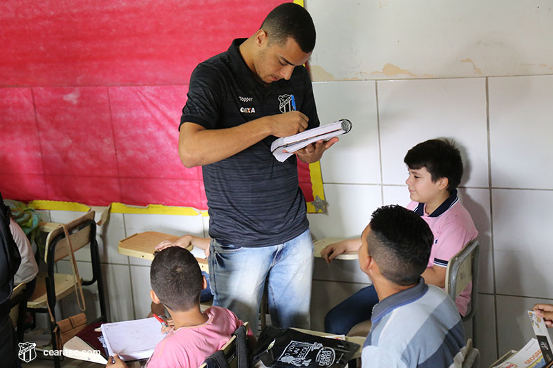 [10-08-2017] Vovô Vai a Escola - 6