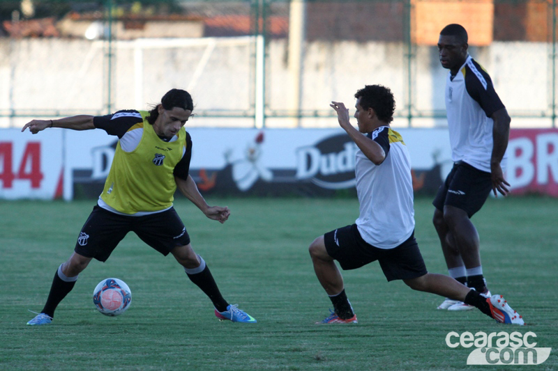 [01-07] Treino Técnico + Tático - 12