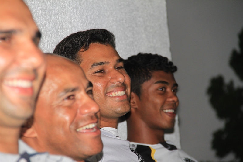 [10-11] Em show de Humor, Alex Nogueira alegra Concentracao - 37