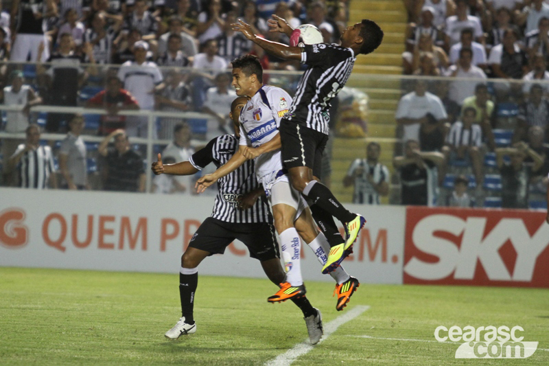 [10-08] Ceará 2 x 0 Grêmio Barueri - 11