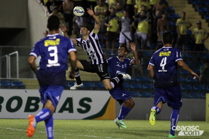 [15-04] Ceará 1 x 0 Confiança - 6