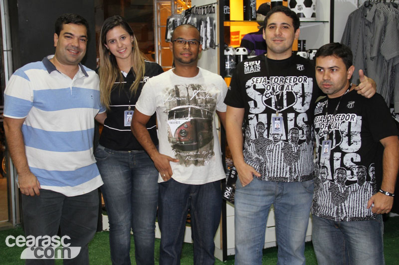 [31-10] Noite de lançamentos e inauguração na Loja Oficial - 37