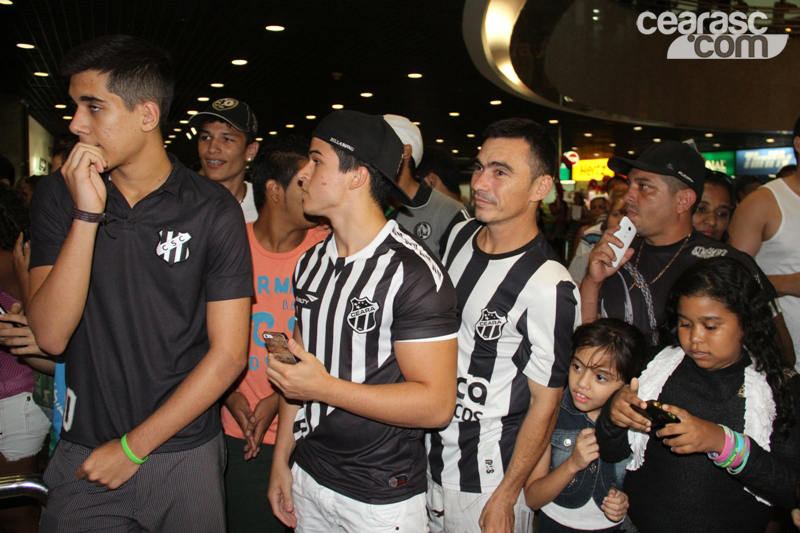 [31-07] Delegação alvinegra retorna - 2