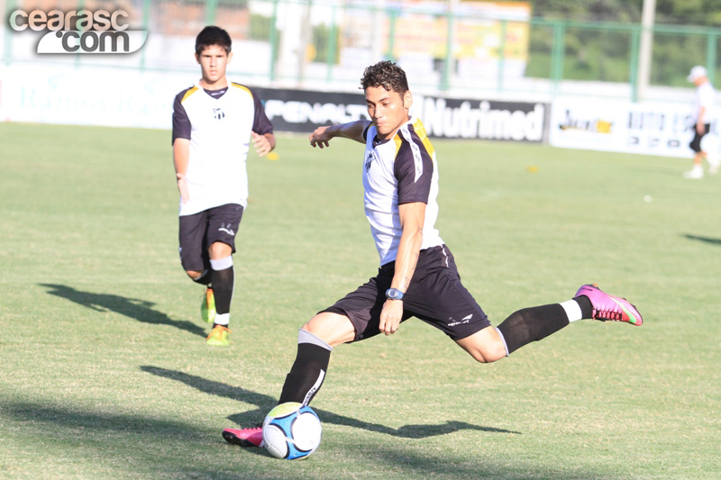 [24-02] Reapresentação + Treino técnico - 12