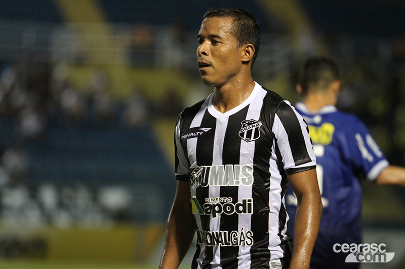 [15-04] Ceará 1 x 0 Confiança - 11