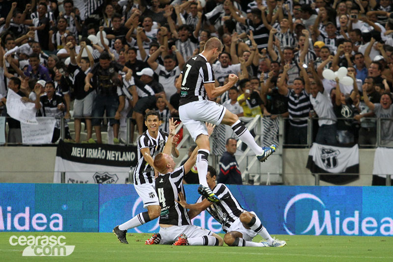 [29-04] Ceará 2 x 1 Bahia - Final da Copa do Nordeste - 22