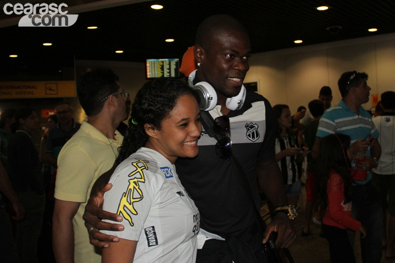 [31-07] Delegação alvinegra retorna - 14