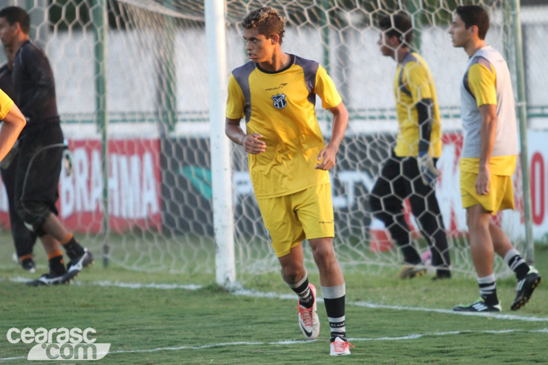 [20-11] Treino Físico e Técnico - 18