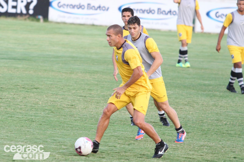 [01-11] Treino técnico-tático - 8