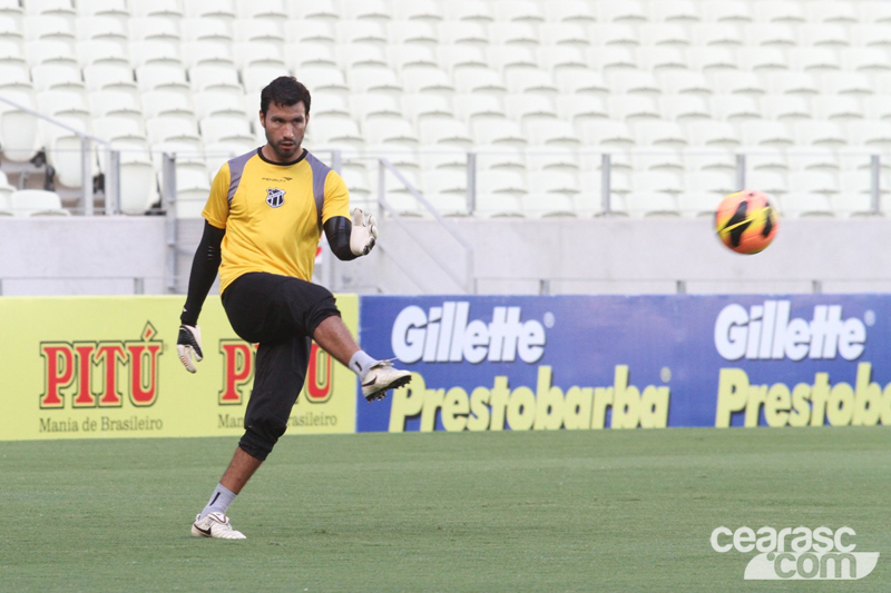 [01-03] Treino coletivo - Castelão - 12