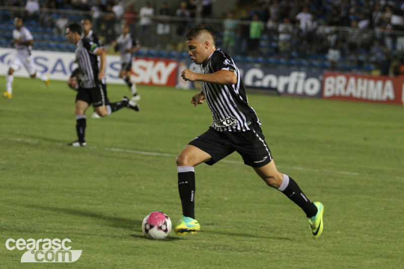 [06-07] Ceará x Criciúma - 13