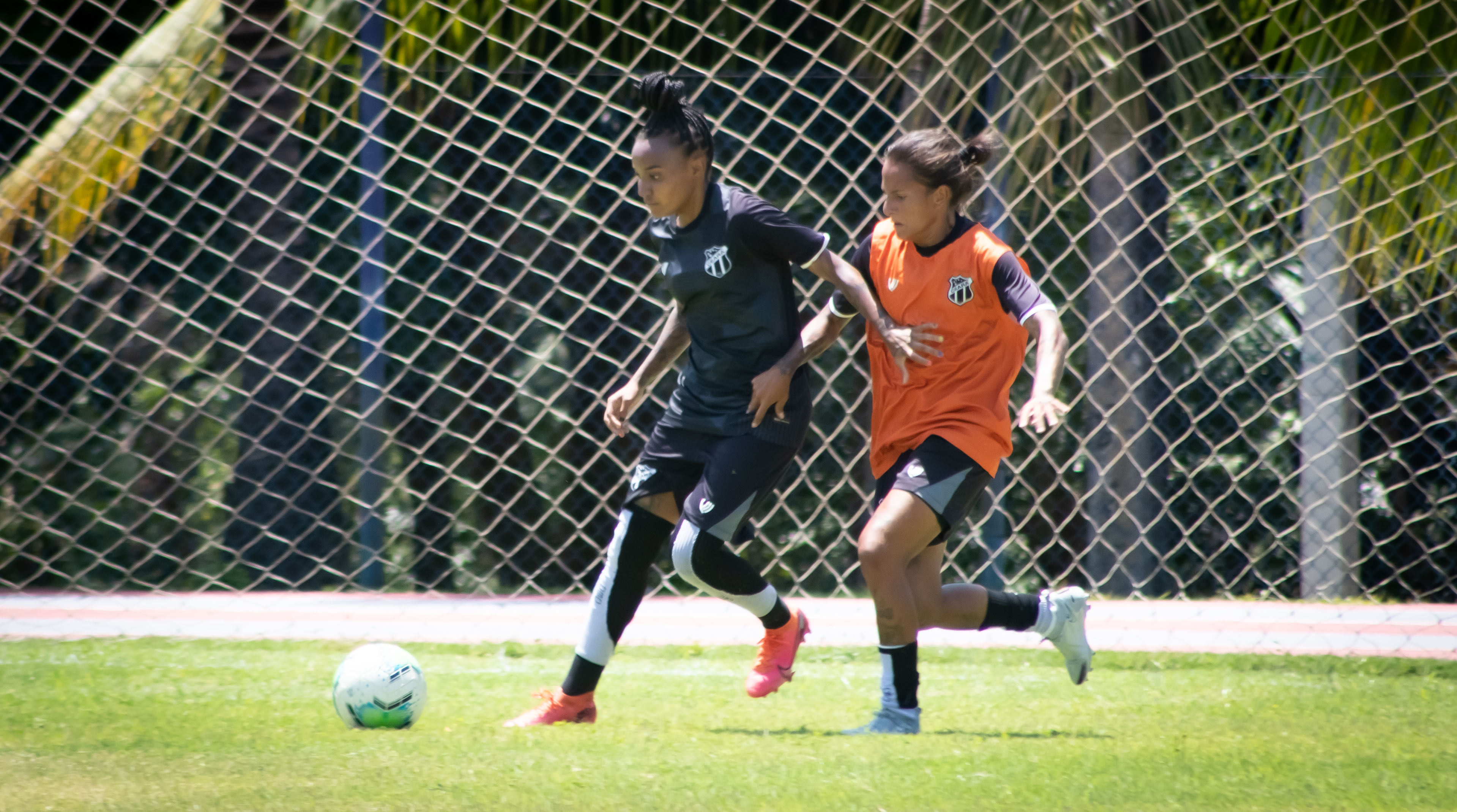 Treino futebol feminino 3