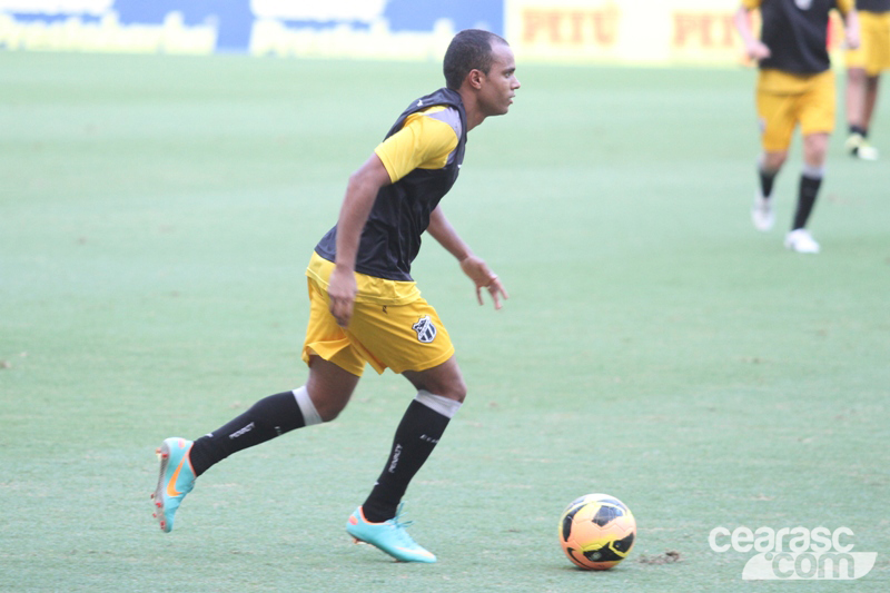 [01-03] Treino coletivo - Castelão - 21