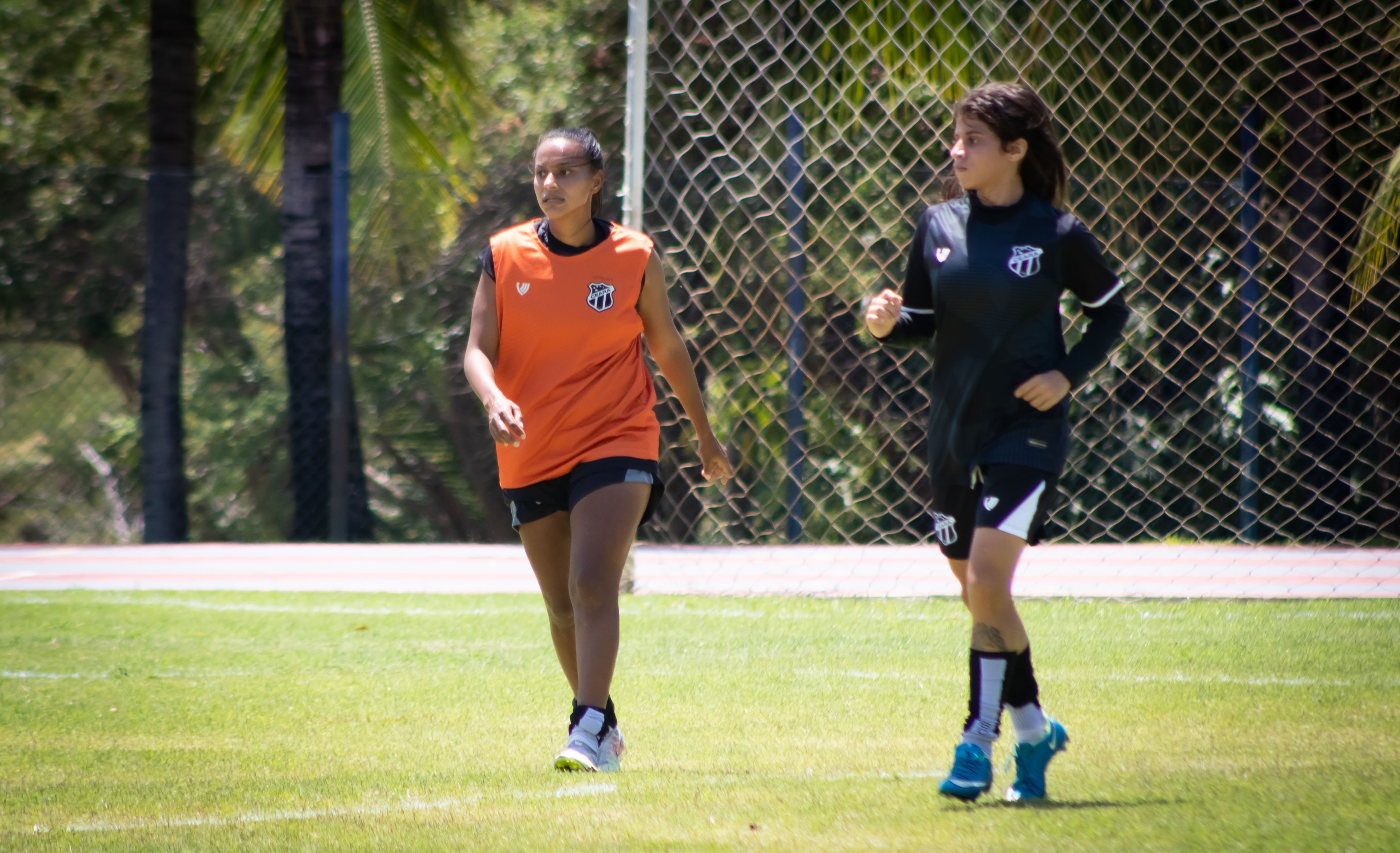 Treino futebol feminino 4