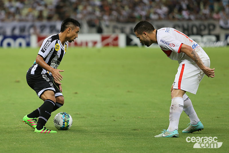 [04-10-2016] Ceará 2 x 1 Joinville - 16