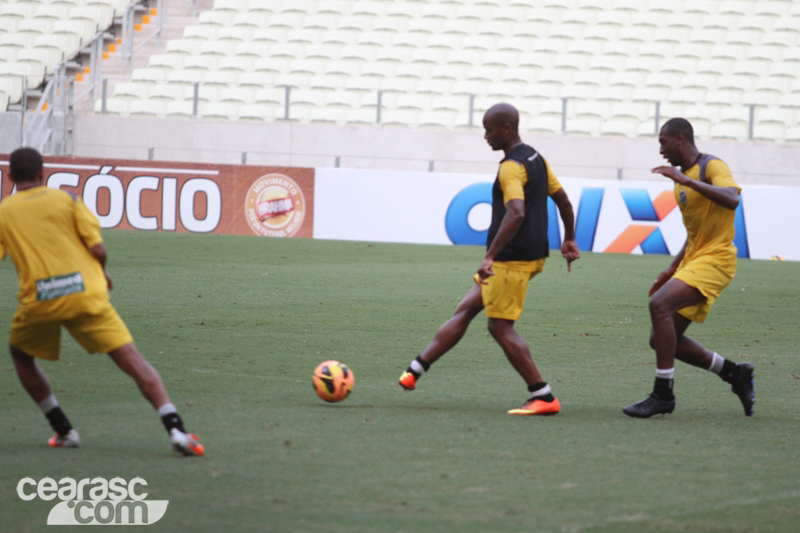 [01-03] Treino coletivo - Castelão - 24