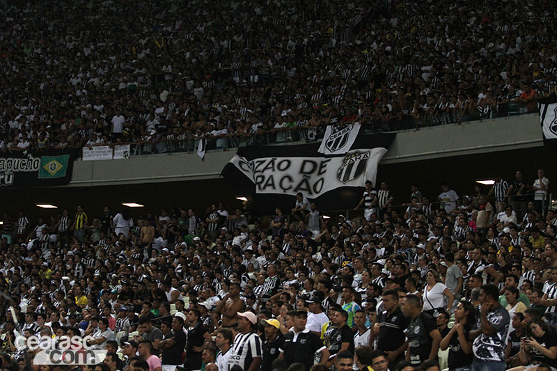 [29-04] Ceará 2 x 1 Bahia - Torcida - 5
