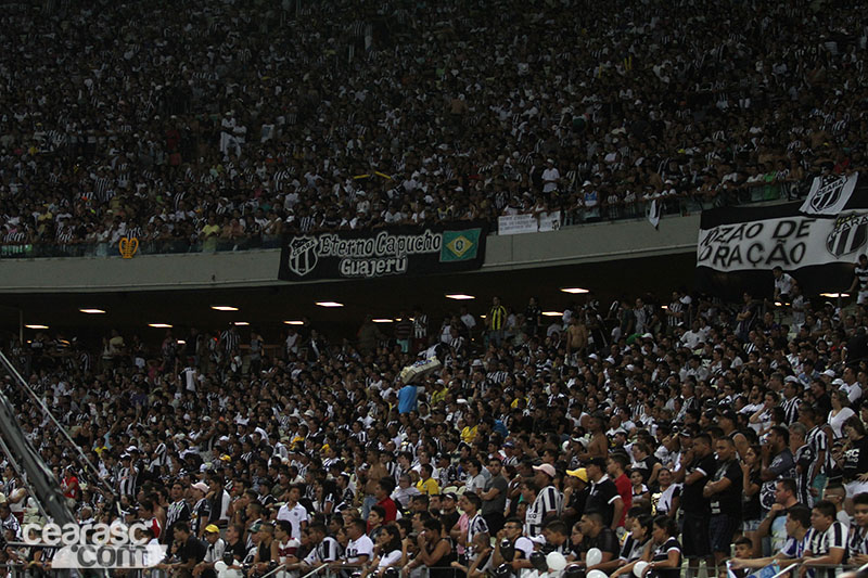 [29-04] Ceará 2 x 1 Bahia - Torcida - 7