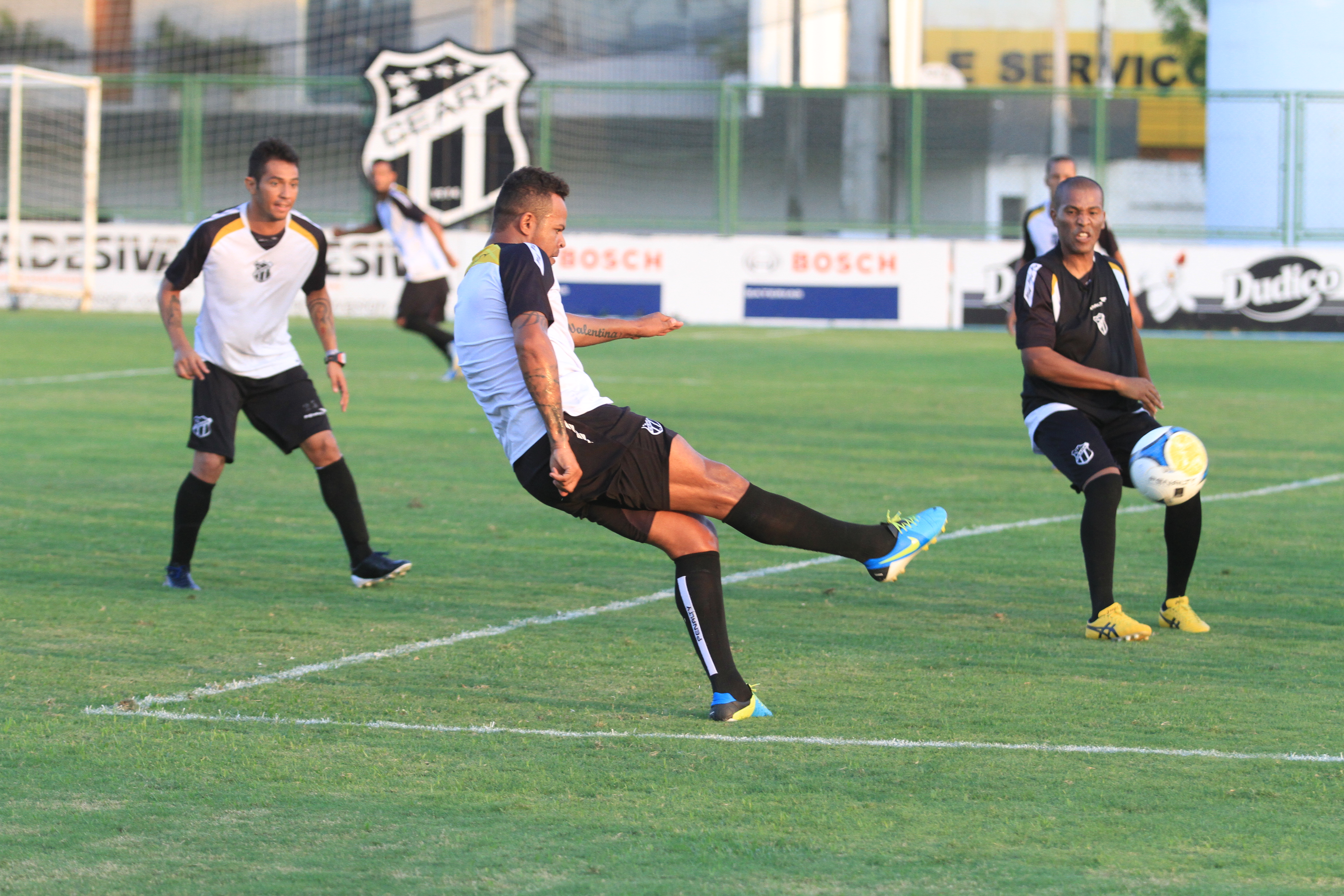 [14-01] Treino Técnico + Finalização - 13