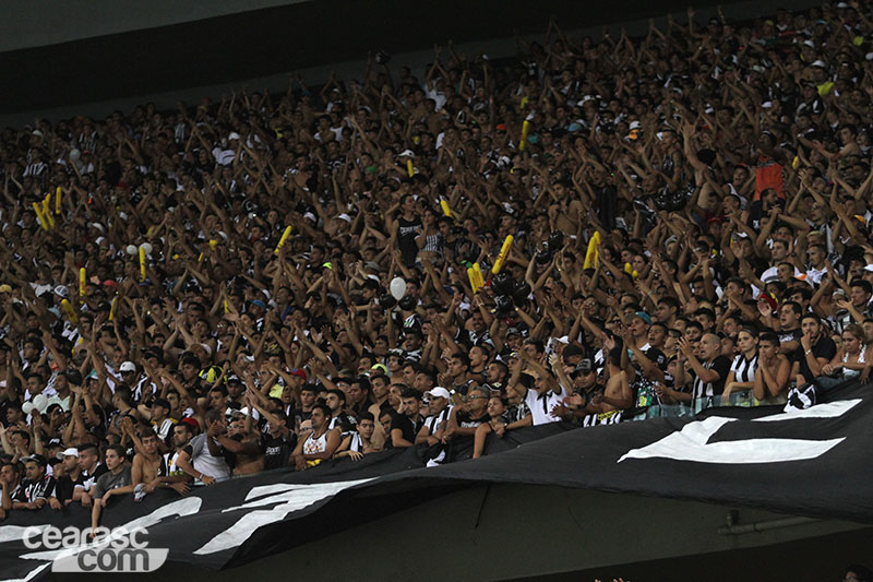 [29-04] Ceará 2 x 1 Bahia - Torcida - 21