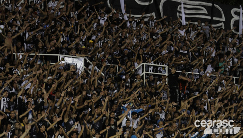 [29-05] Ceará x Goiás - TORCIDA - 7
