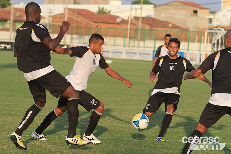 [15-01] Treino Técnico + Tático - 8