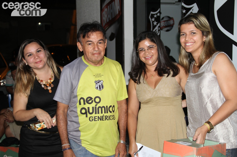 [21-12] Ceará promoveu confraternização para funcionários - 02 - 21