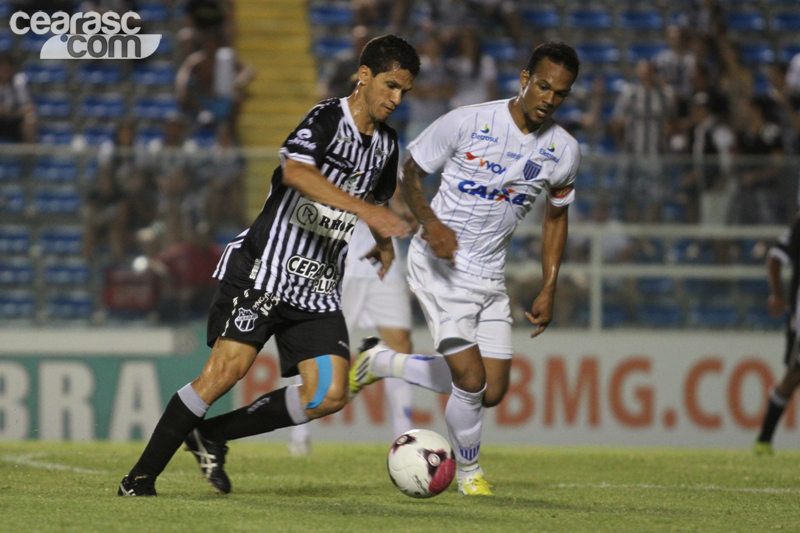 [02-11] Ceará x Avaí - 15