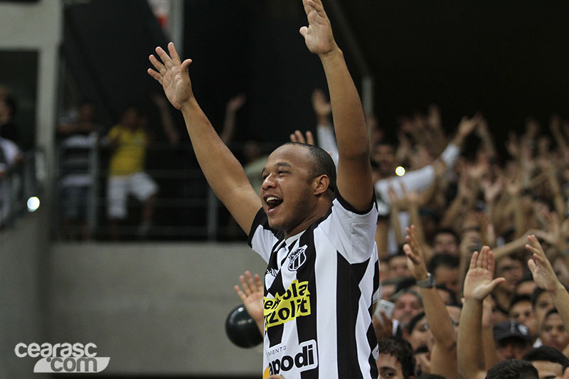 [29-04] Ceará 2 x 1 Bahia - Torcida - 50