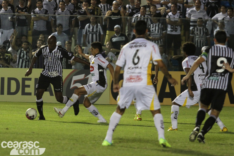 [06-07] Ceara 2 x 2 Criciuma-02 - 1