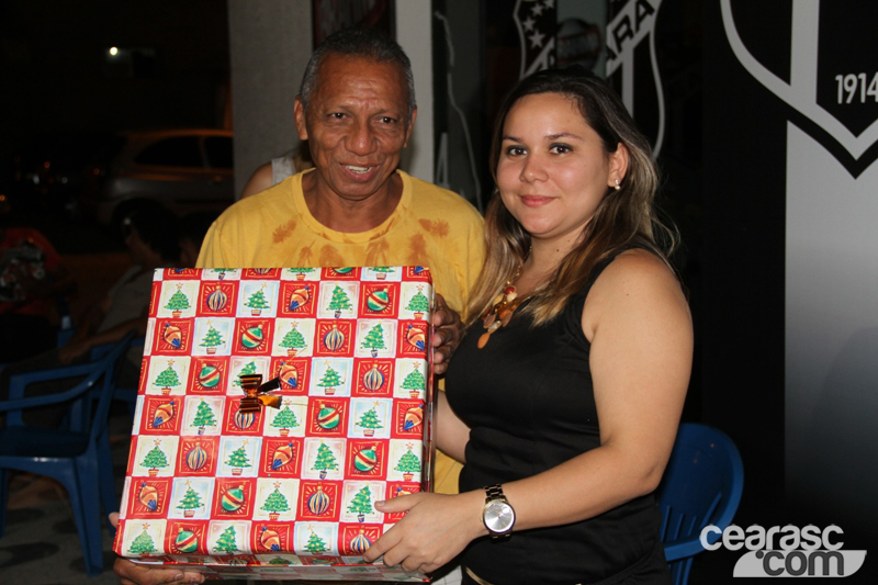 [21-12] Ceará promoveu confraternização para funcionários - 03 - 17