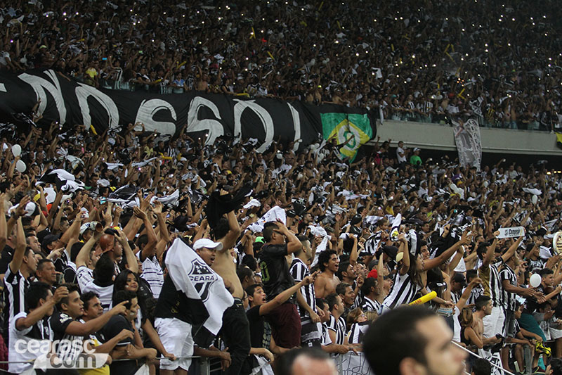 [29-04] Ceará 2 x 1 Bahia - Torcida - 57