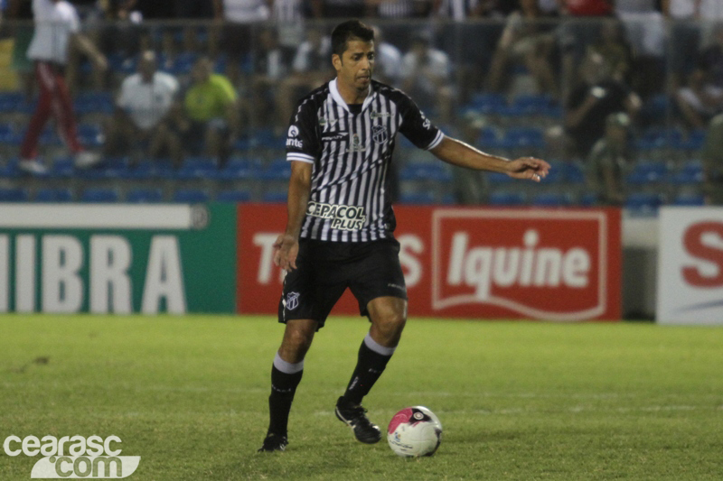 [06-07] Ceara 2 x 2 Criciuma-02 - 7