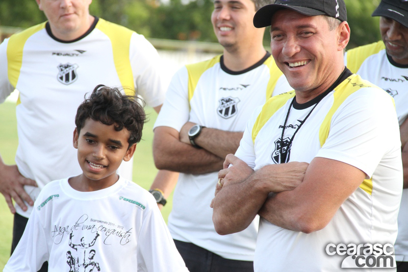 [28-09] Jovem treinador Wesley faz visita ao grupo - 12