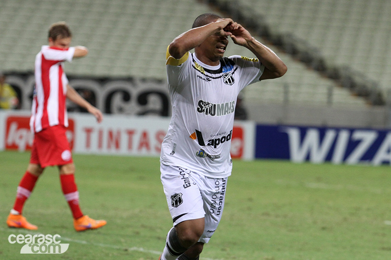 [07-09] Ceará 1 X 0 Náutico - 02 - 6