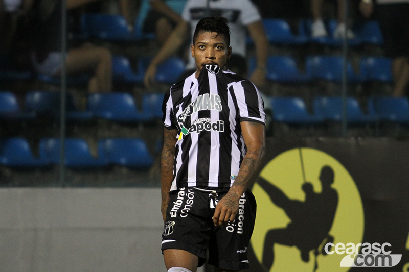 [16-05] Ceará 2 x 0 Atlético-GO - 17