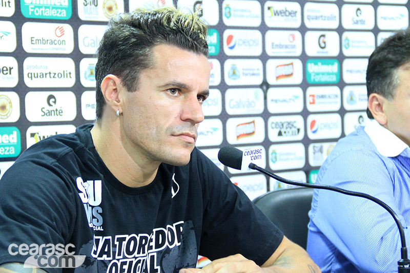 [15-01] Apresentação de Michel - 16