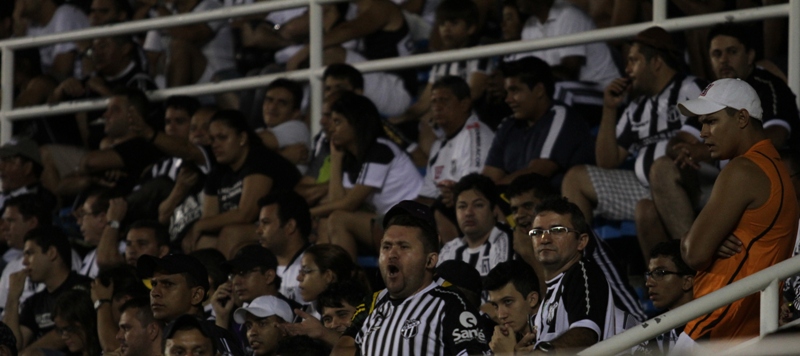 [10-08] Ceará 2 x 0 Grêmio Barueri - TORCIDA - 11