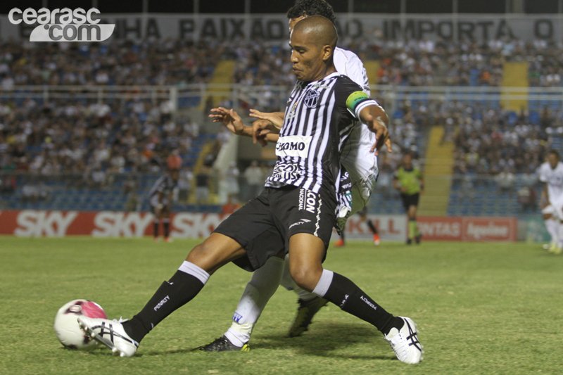 [02-11] Ceará x Avaí - 25