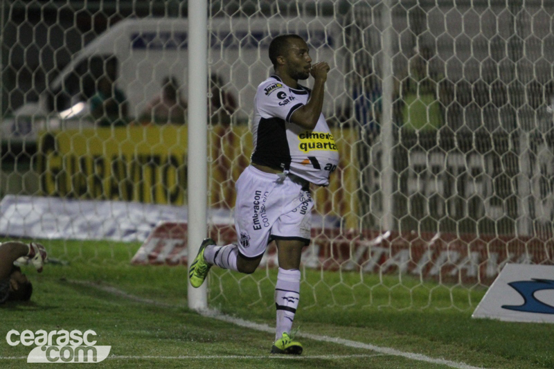 [27-05] Ceará 4 x 0 Vila Nova - 24