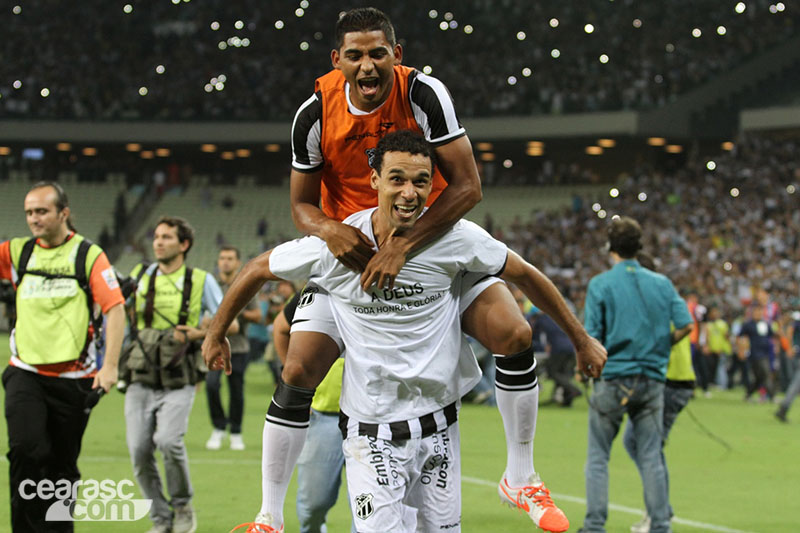 [29-04] Ceará 2 x 1 Bahia - Final da Copa do Nordeste - 44