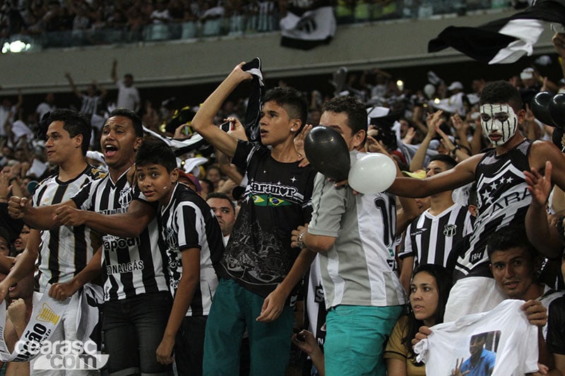 [29-04] Ceará 2 x 1 Bahia - Torcida - 62