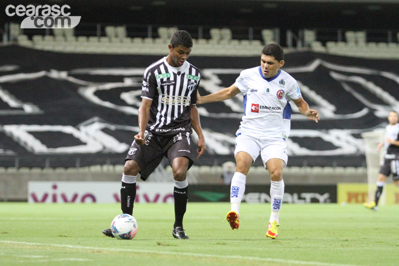 [25-04] Ceará x Tiradentes - 4